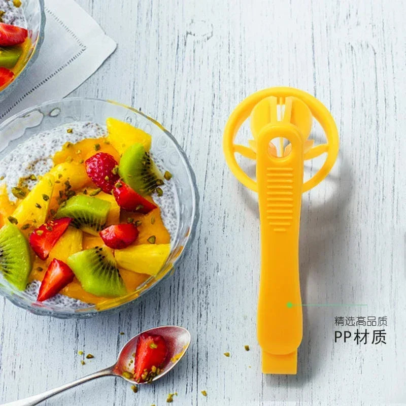 Tomato Slicer Cutter Grape Tools Cherry Kitchen Pizza Fruit Splitter Artifact Small Tomatoes Accessories Manual Cut Gadget 1pc