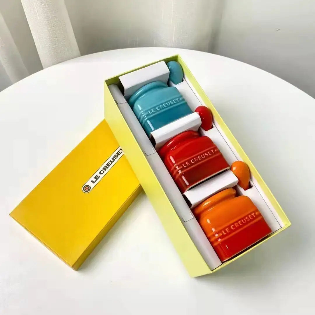 Salt And Pepper Jar Set Ceramic Organizer Small Things Herb Shakers Sugar Spice Jars With Spoon Cover Cozinha Kitchen Gadgets