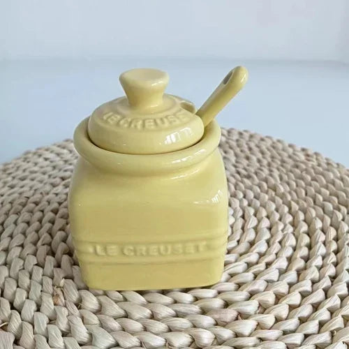 Salt And Pepper Jar Set Ceramic Organizer Small Things Herb Shakers Sugar Spice Jars With Spoon Cover Cozinha Kitchen Gadgets